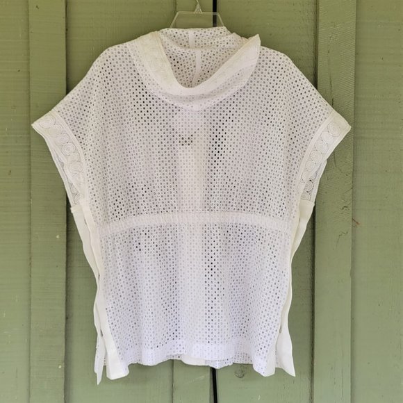 NWT Zenergy CHICO'S White Eyelet Anorak Jacket Top Active wear 1P US 8P - Picture 7 of 7